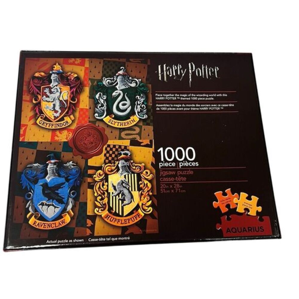 Harry Potter House Crests 1000-Piece Jigsaw Puzzle by Aquarius